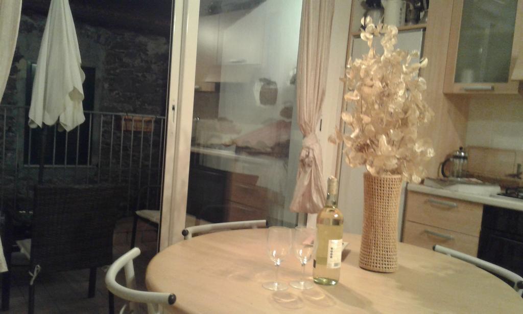 Casa Med Holiday Home Isolabona ภายนอก รูปภาพ