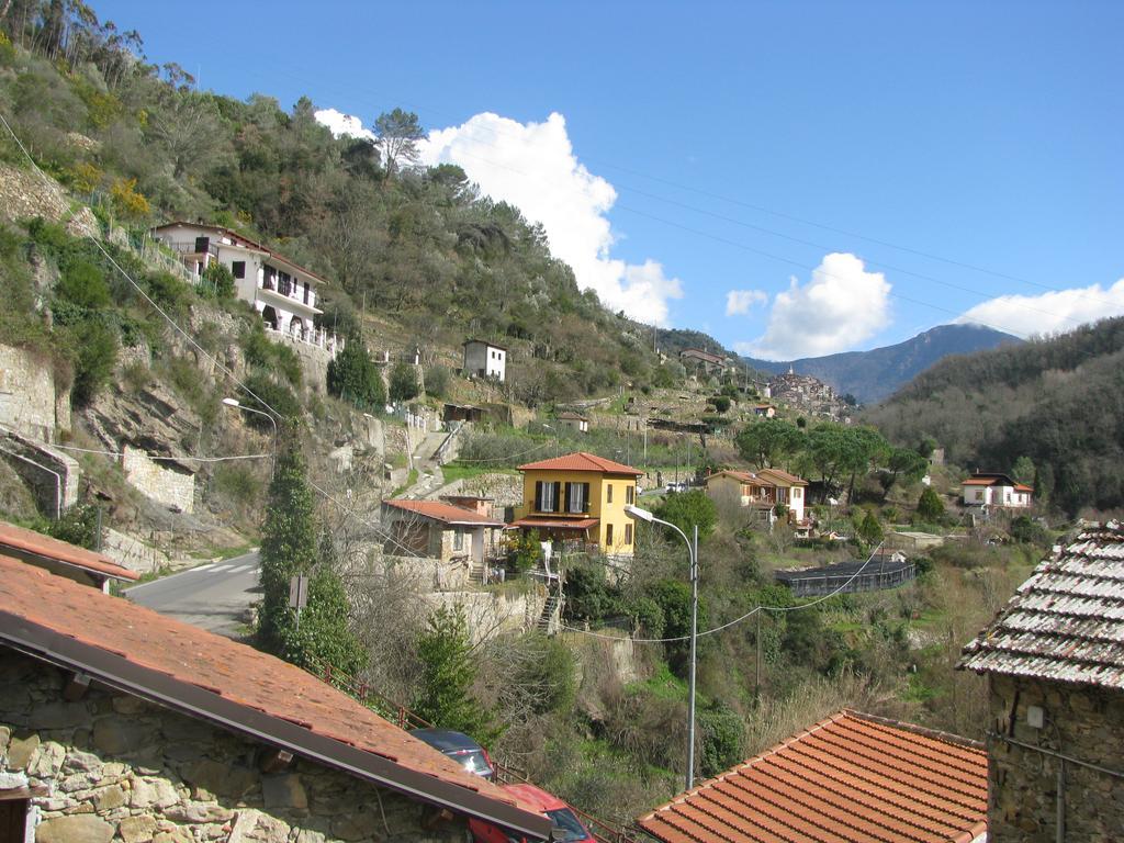 Casa Med Holiday Home Isolabona ภายนอก รูปภาพ
